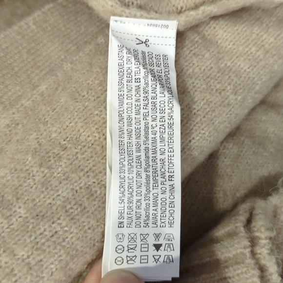 Forever 21 Ladies Top - Picture 5 of 7